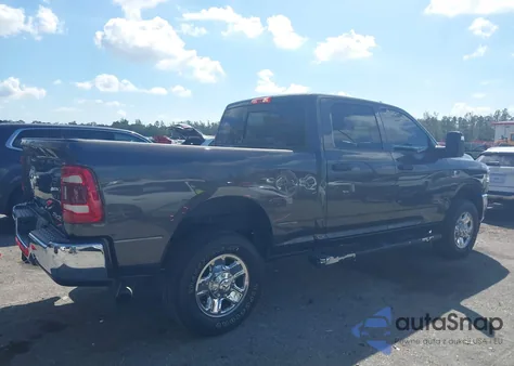 2024 Ram 2500 Tradesman 4X4 6'4 Box z USA, uszkodzony, nr VIN 3C6UR5CL9RG221333